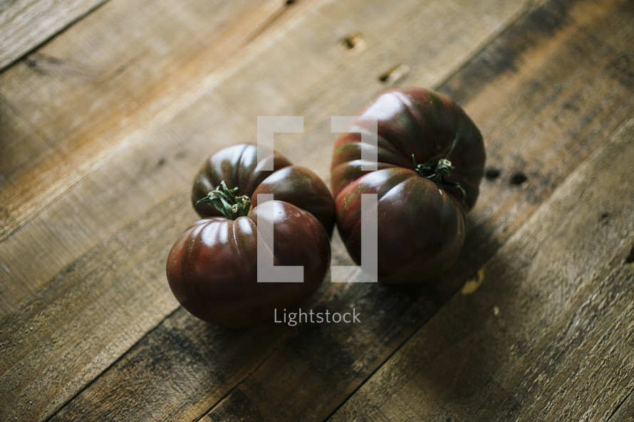 black krim tomatoes 