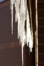 hanging icicles 