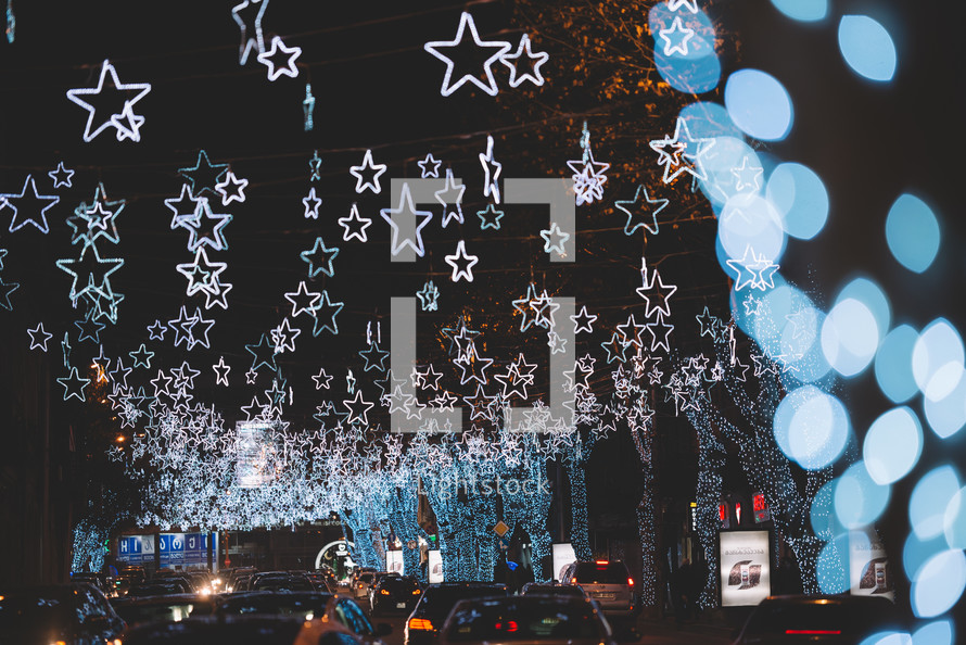 Star-shape Christmas decorations in the night street