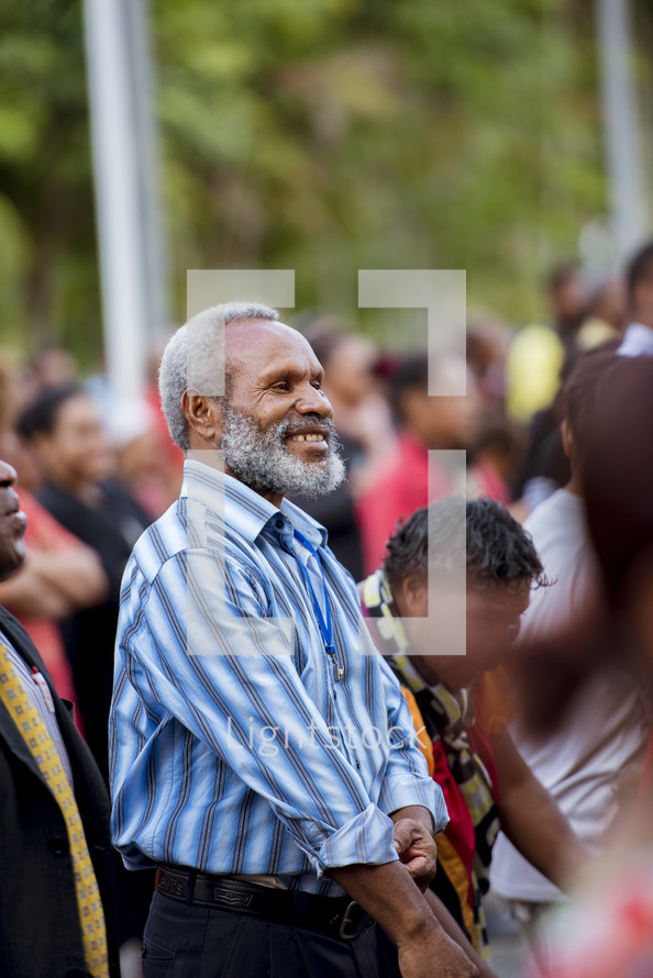 outdoor worship service in Papua New Guinea