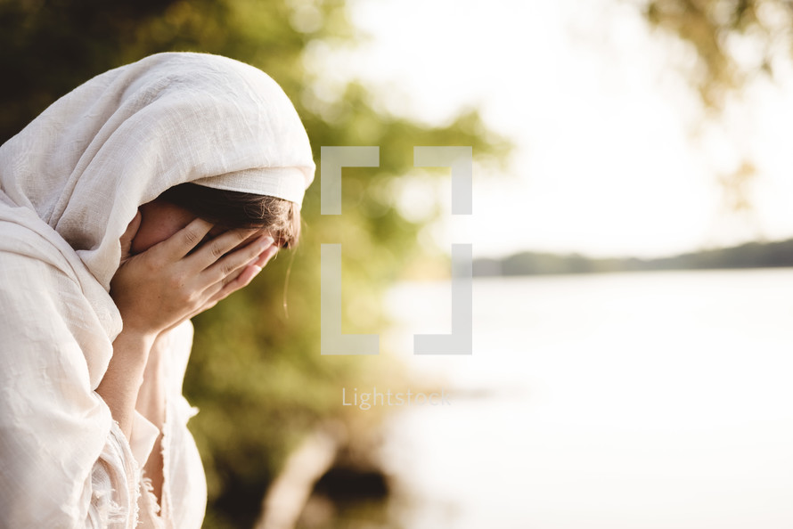 crying woman in biblical times 