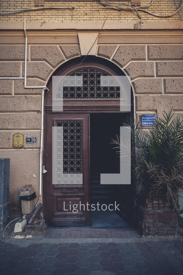 double door in Egypt 