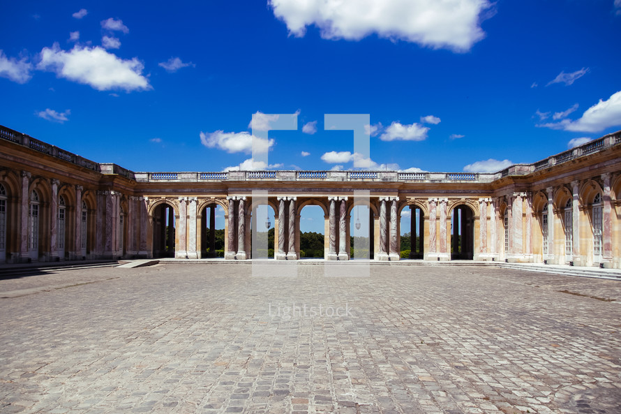 courtyard of Versailles 
