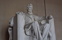 Lincoln Memorial statue 