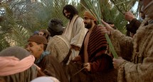  Jesus comes to Jerusalem as King