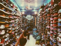 Shoe store 