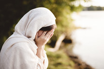 crying woman in Biblical times 