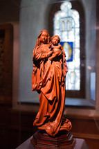 statue of Mary holding baby Jesus 