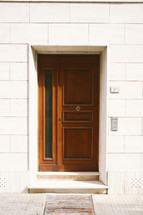 wood door in Italy 