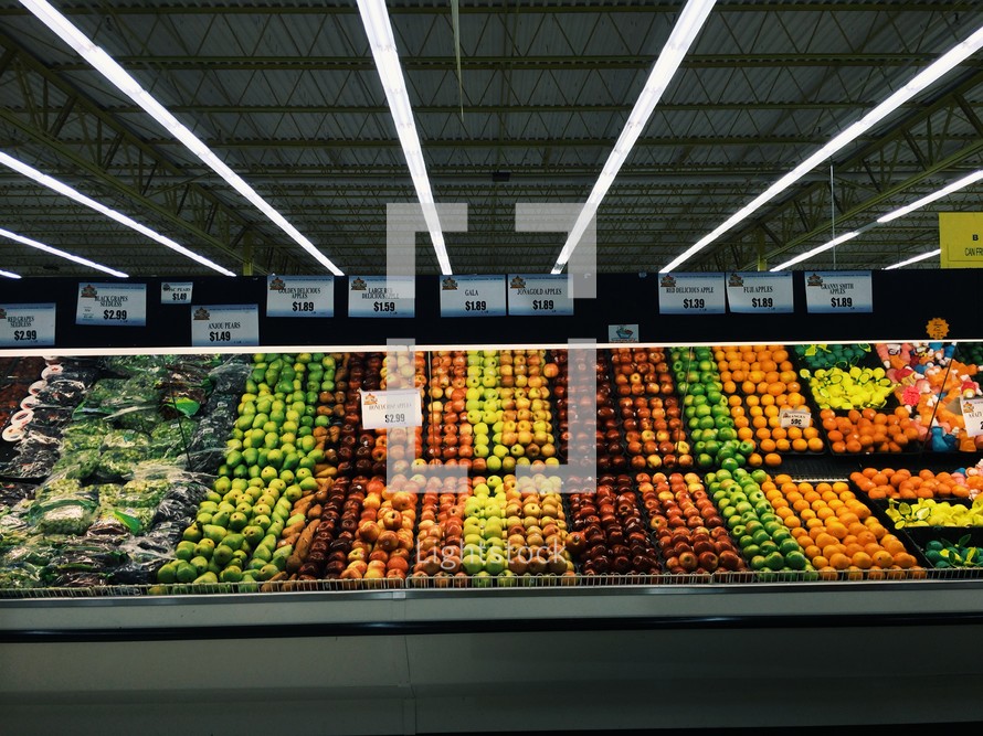 produce aisle of a grocery store 
