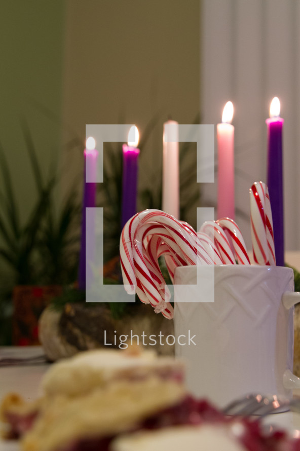 Advent wreath and candy canes 