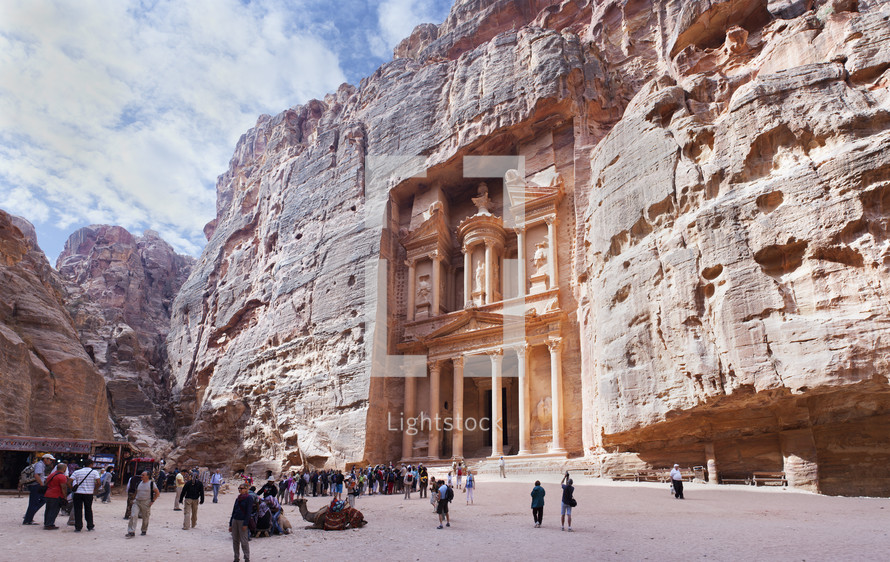 Al Khazneh - the treasury, ancient city of Petra, Jordan.