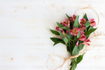  Alstroemeria bouquet 