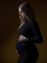 portrait of a pregnant woman 