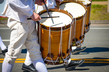 American Revolution drummers in memorial day parade 