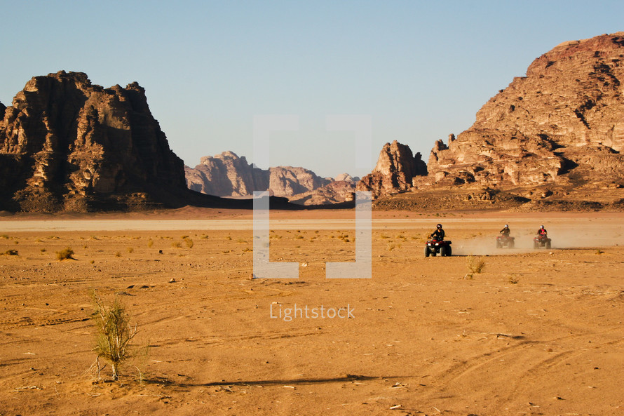 four wheelers in the desert 