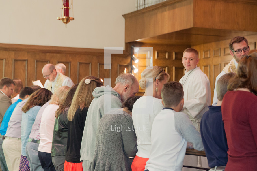 people receiving communion 