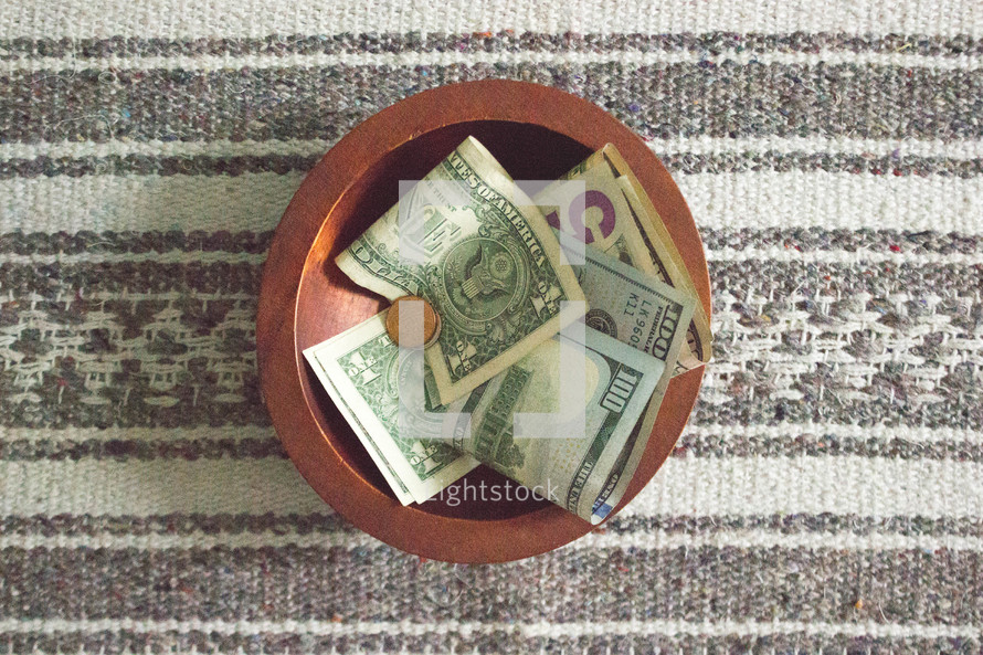 money in a bowl 