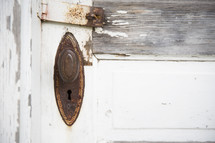 rusty door knob 