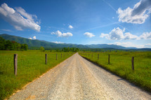 dirt road on rural landscape in Tennessee