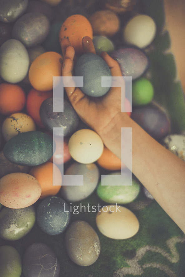 dying Easter eggs