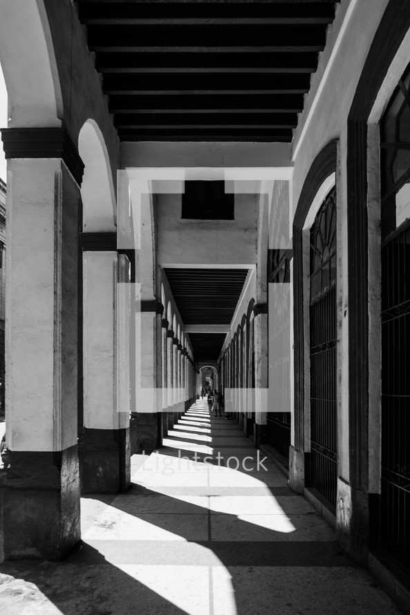 covered walkway and columns in Cuba 