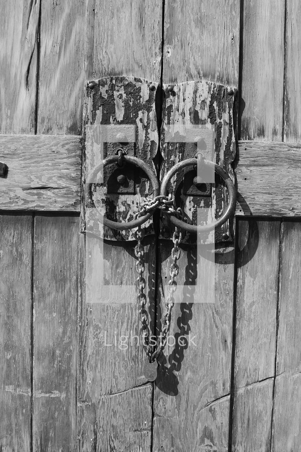 Locked barn doors with chains