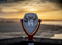 viewfinder scope at Newport Beach, California pier 