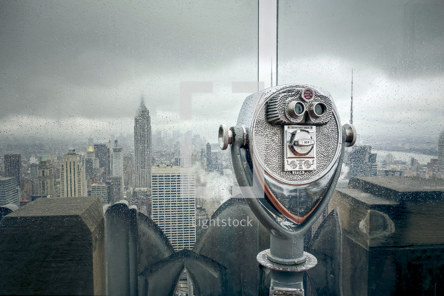 viewfinder scope on a rooftop in New York City 