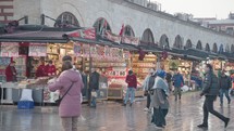Eminönü Meydanı Square outside Egyptian Spice Bazaar Mısır Çarşısı Istanbul, Turkey