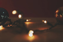 string of lite Christmas lights 
