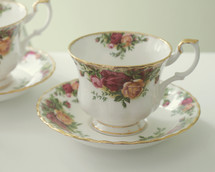 floral tea cup and saucer 
