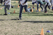 children running in a race 