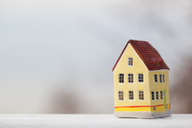 Miniature house figurine