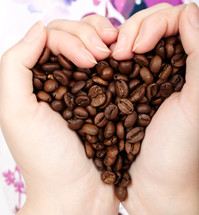 Heart coffee grains
