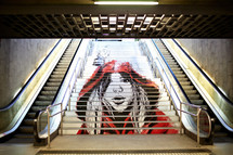 street art, Graffiti in the metro