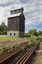 trackside silo
