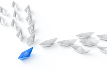 paper boats, leadership concept 