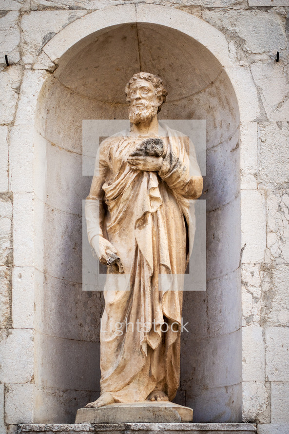 St Peter Statue 