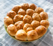 bread rolls 