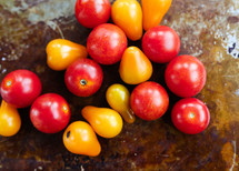 yellow and red cherry tomatoes 
