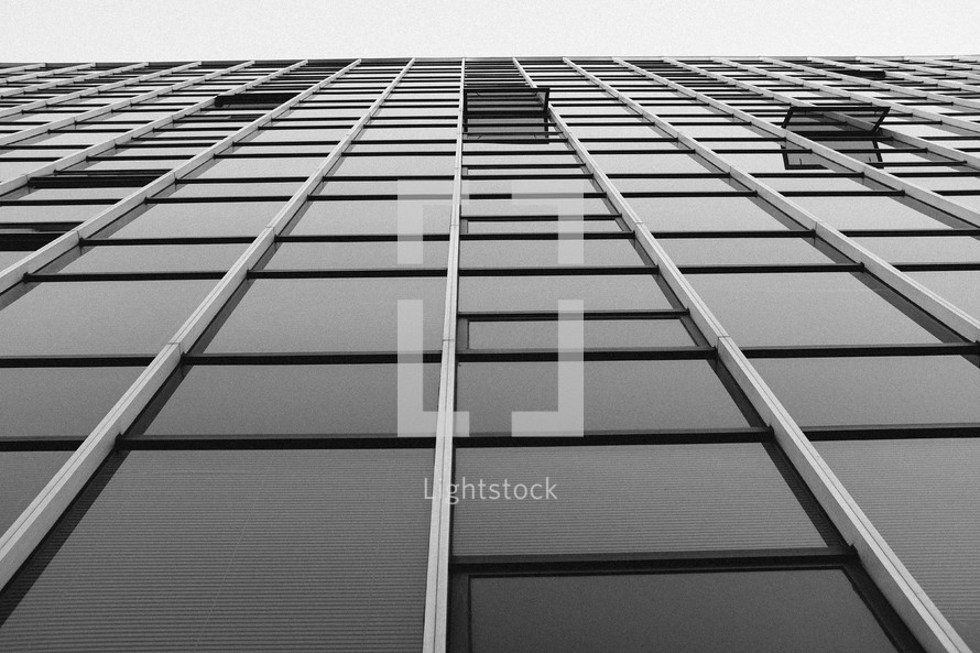 windows on a tall building 