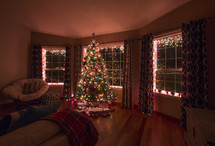 Christmas tree in a living room 