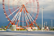 The ferris wheel on the coastline