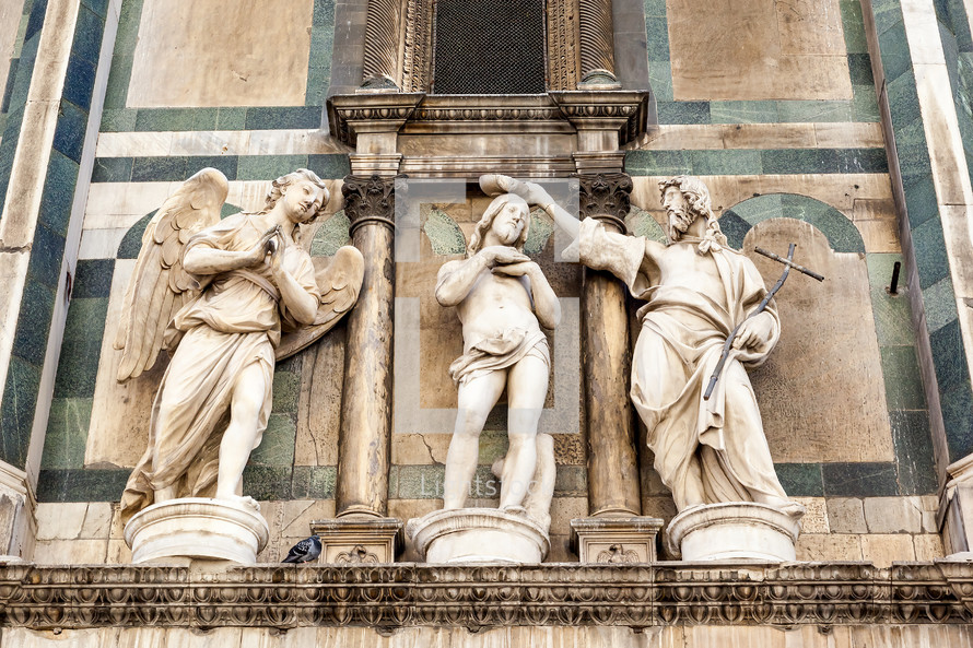 statues, baptism, Florence, angel, biblical scene 