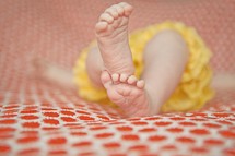 newborns feet