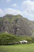 Hawaiian mountains 