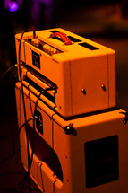 Sound equipment guitar amplifiers