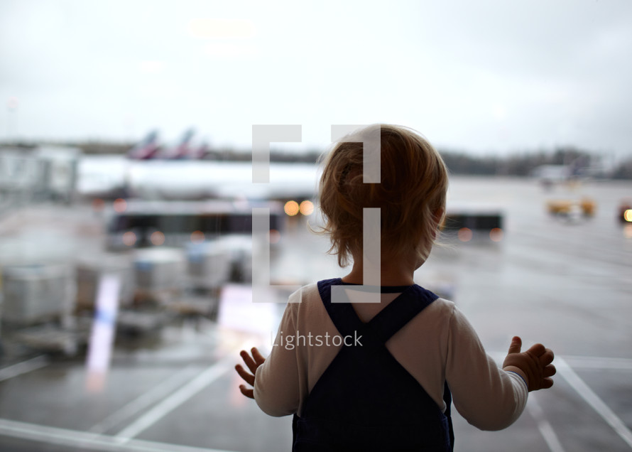 Kid in the airport
