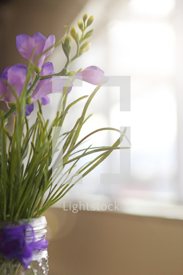 bouquet in mason jar with copy space
